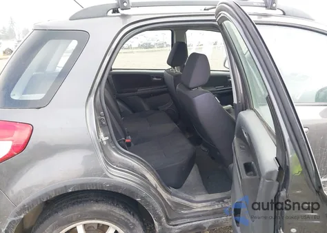 2010 Suzuki Sx4 Technology from USA, damaged, VIN JS2YB5A32A6302638